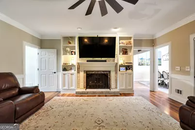 1700 Winding Creek Circle, Snellville, GA 30078 - Photo 15