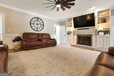 1700 Winding Creek Circle, Snellville, GA 30078 - Photo 17