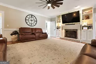 1700 Winding Creek Circle, Snellville, GA 30078 - Photo 17