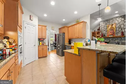 393 Brookwood Drive, Lavonia, GA 30553 - Photo 13