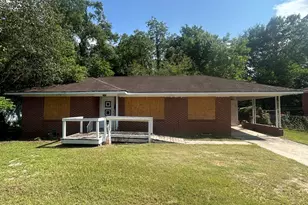 3266 Hillcrest Ave, Macon, GA 31204 - Photo 1
