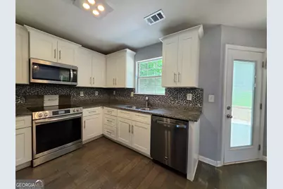 241 Hamilton Drive, Jefferson, GA 30549 - Photo 5