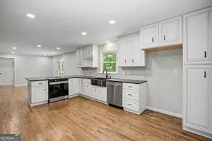 385 Duncan Rd, Carrollton, GA 30116 - Photo 9
