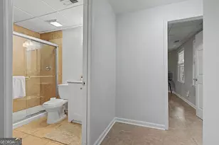 22 Shoreline Dr, Newnan, GA 30263 - Photo 51