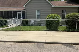 205 Cherry St, Lagrange, GA 30240 - Photo 1
