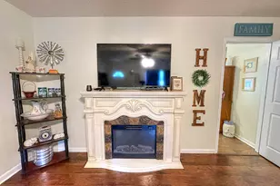 448 Hampton Green Dr, Lagrange, GA 30240 - Photo 5