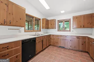 1041 Chieftian Way, White Plains, GA 30678 - Photo 13