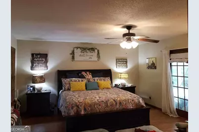 210 Pineview Avenue, Baxley, GA 31513 - Photo 13