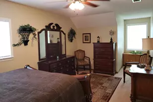 210 Pineview Ave, Baxley, GA 31513 - Photo 19