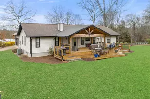 416 Glade Rd, Mount Airy, GA 30563 - Photo 1