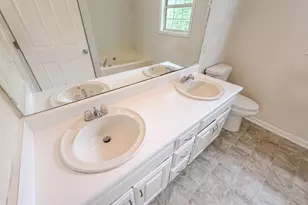 4615 Creek Bluff Dr, Buford, GA 30518 - Photo 21