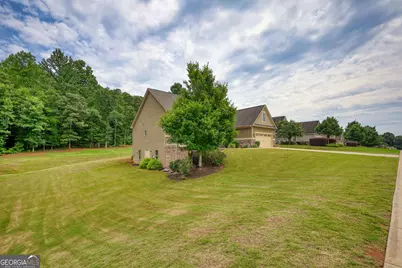 913 Ashland Falls Drive, Monroe, GA 30656 - Photo 7