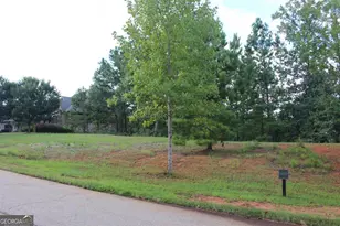 334 Edgewater Trail S, Toccoa, GA 30577 - Photo 1