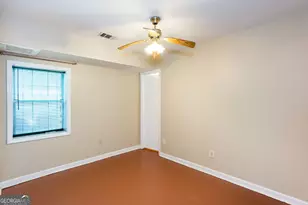 664 Bellemeade Ave NW, Atlanta, GA 30318 - Photo 13