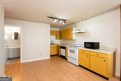 664 Bellemeade Avenue NW #B-2, Atlanta, GA 30318 - Photo 3