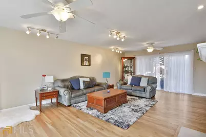 13 Northlake Drive #13, Peachtree City, GA 30269 - Photo 9