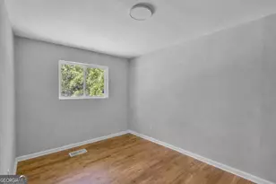 477 Fairlane Cir NW, Atlanta, GA 30331 - Photo 13