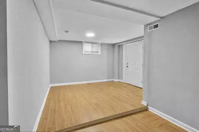 477 Fairlane Circle NW, Atlanta, GA 30331 - Photo 17