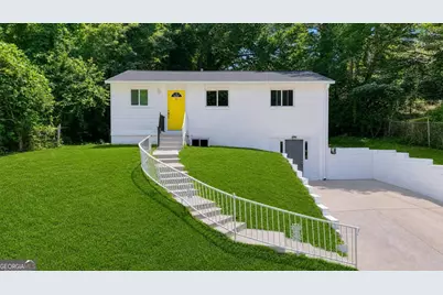 477 Fairlane Circle NW, Atlanta, GA 30331 - Photo 1