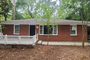 478 Pine Dr, Stone Mountain, GA 30083 - Photo 1