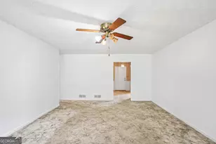 255 Helen Ln, Stockbridge, GA 30281 - Photo 3