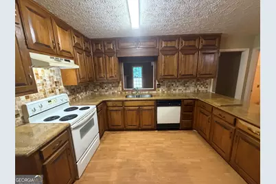 2021 Huntcliff Drive, Lawrenceville, GA 30043 - Photo 7