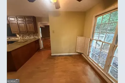2021 Huntcliff Drive, Lawrenceville, GA 30043 - Photo 9