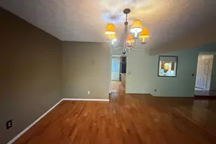 2021 Huntcliff Dr, Lawrenceville, GA 30043 - Photo 11