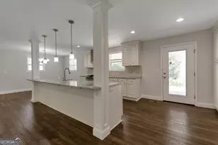 3102 Edgewater Dr, Gainesville, GA 30501 - Photo 11