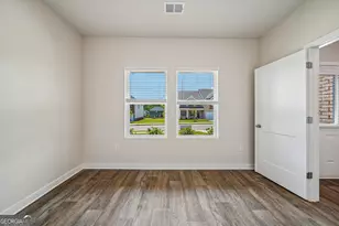 1574 Sungrown Wy, McDonough, GA 30253 - Photo 5