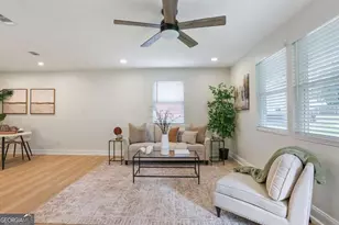 1217 E 34th St, Savannah, GA 31404 - Photo 9