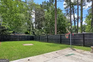 1217 E 34th St, Savannah, GA 31404 - Photo 43