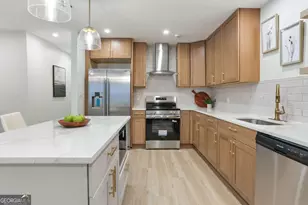 1217 E 34th St, Savannah, GA 31404 - Photo 15