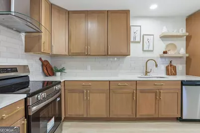 1217 E 34th Street, Savannah, GA 31404 - Photo 17