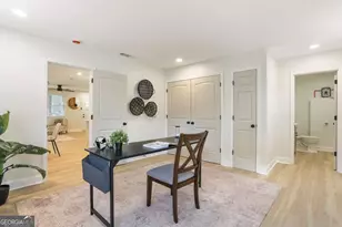 1217 E 34th St, Savannah, GA 31404 - Photo 25