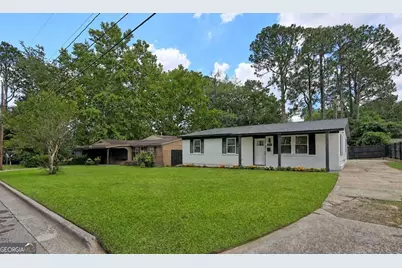 1217 E 34th Street, Savannah, GA 31404 - Photo 3