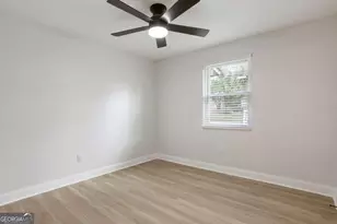 1217 E 34th St, Savannah, GA 31404 - Photo 27