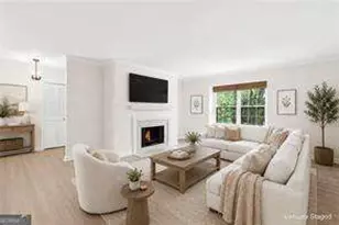 70 Chaumont Square NW, Atlanta, GA 30327 - Photo 5