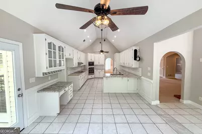 6015 Cedar Lake Trail, Loganville, GA 30052 - Photo 3