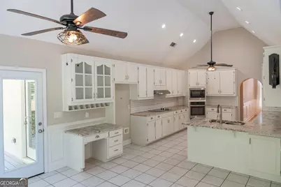 6015 Cedar Lake Trail, Loganville, GA 30052 - Photo 5