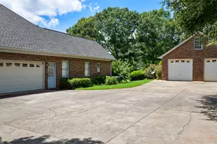 100 Moonview Pl, Fayetteville, GA 30215 - Photo 3