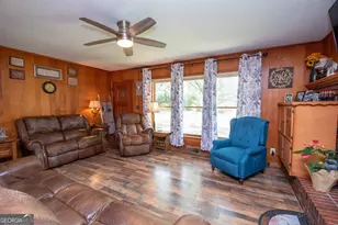 124 Marty Ln, Lagrange, GA 30240 - Photo 7