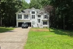 215 Ashley Trace Dr, Locust Grove, GA 30248 - Photo 1