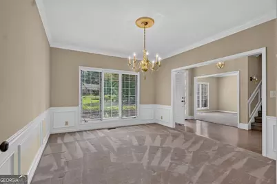 413 Ashford Circle, Lagrange, GA 30240 - Photo 9