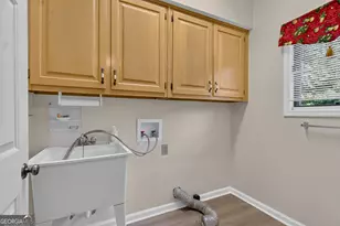 413 Ashford Cir, Lagrange, GA 30240 - Photo 19