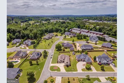 109 Mountain Laurel, Calhoun, GA 30701 - Photo 11