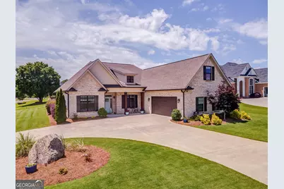 109 Mountain Laurel, Calhoun, GA 30701 - Photo 1