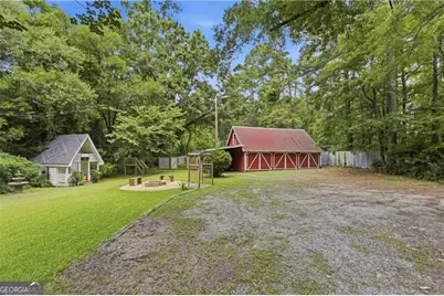 1988 Elmwood Circle, Snellville, GA 30078 - Photo 45