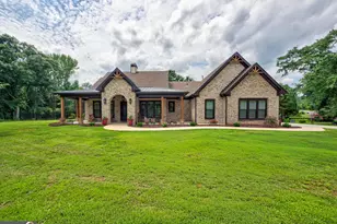 233 Hunter Rd, Jefferson, GA 30549 - Photo 1