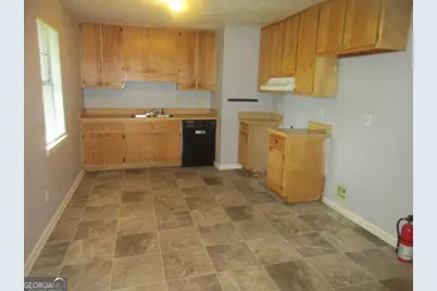 625 Strickland Road, Locust Grove, GA 30248 - Photo 5
